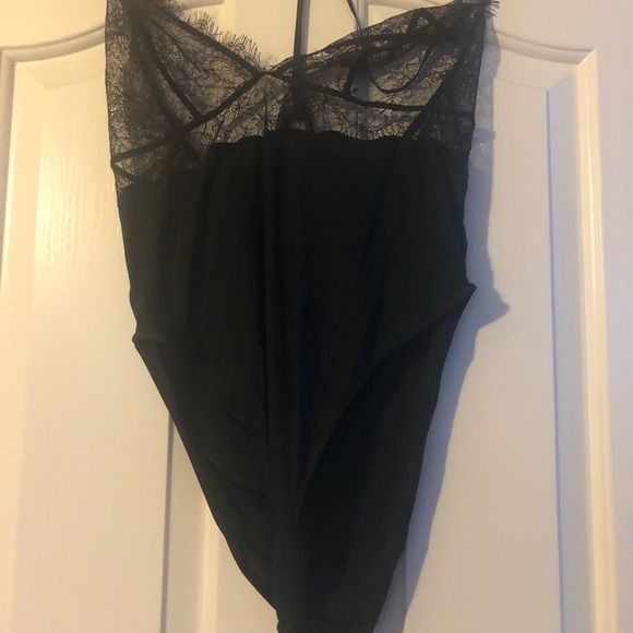Tops - Lace bodysuit